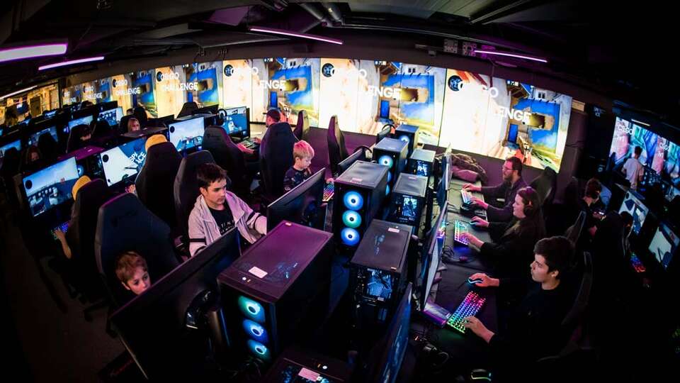Space gamingcenter i Stockholm