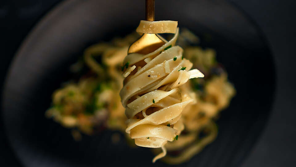 Pasta lindat på en gaffel Pasta lindat på en gaffel