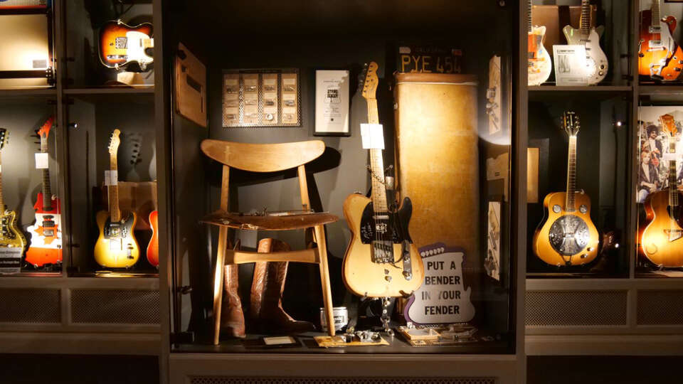 Guitars - The Museum i Umeå 